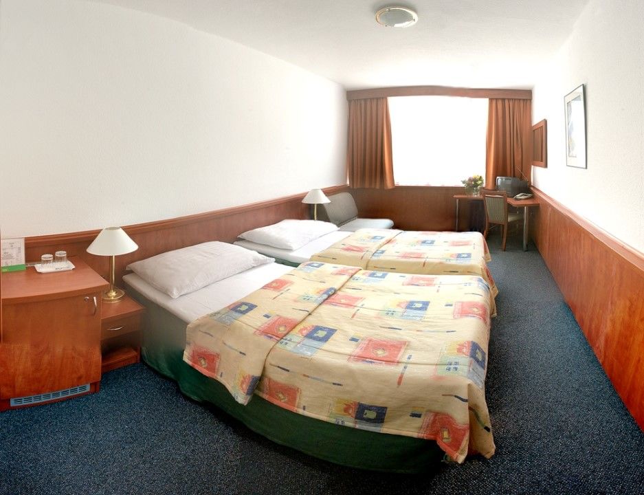 Olympik Tristar 3* Praga